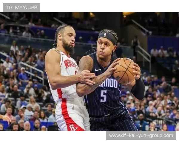 乔纳森艾萨克防守端覆盖极广,魔术压制对手火力